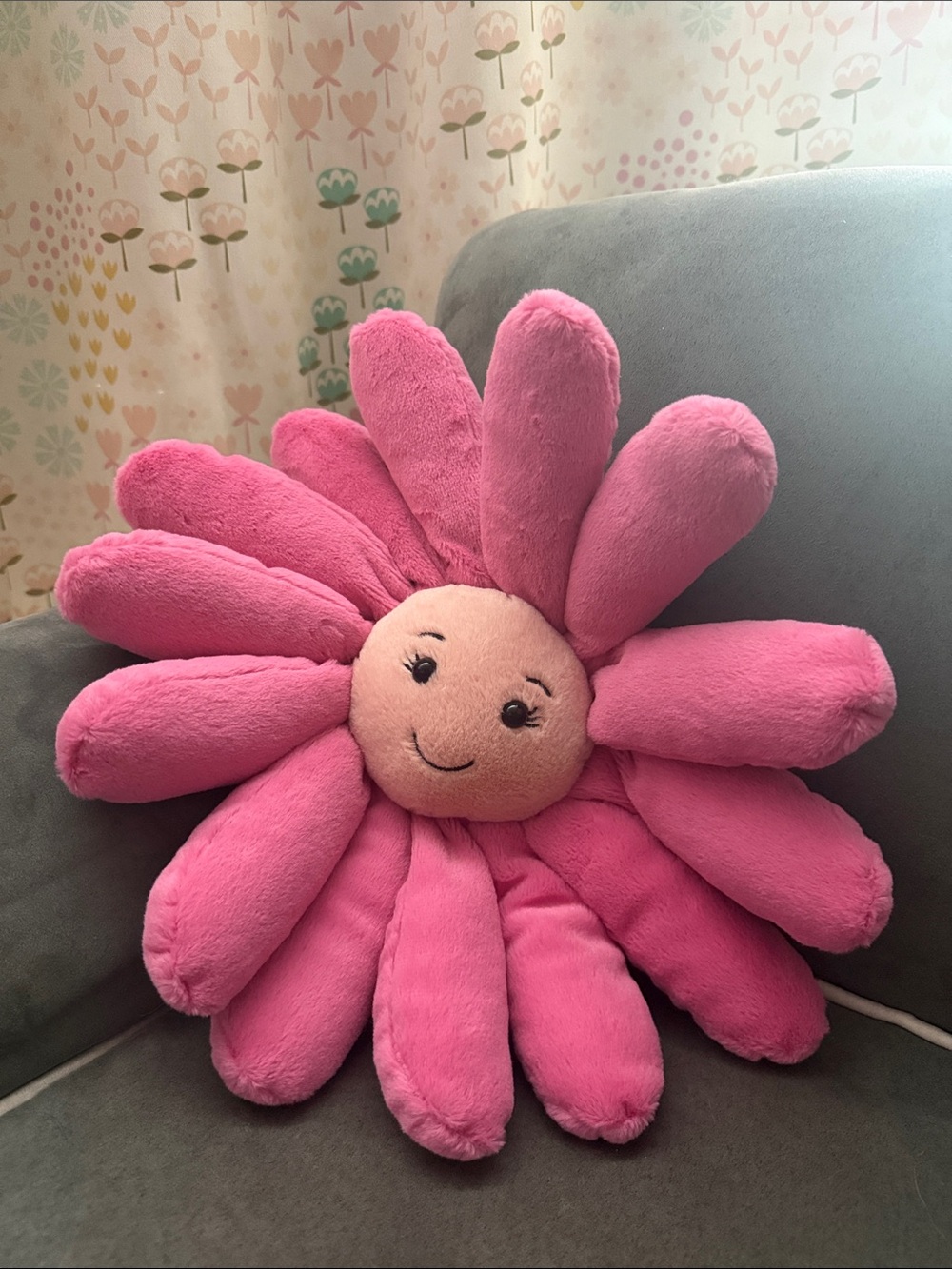 Jellycat Pink Daisy Plush Flower - Picture 4 of 5